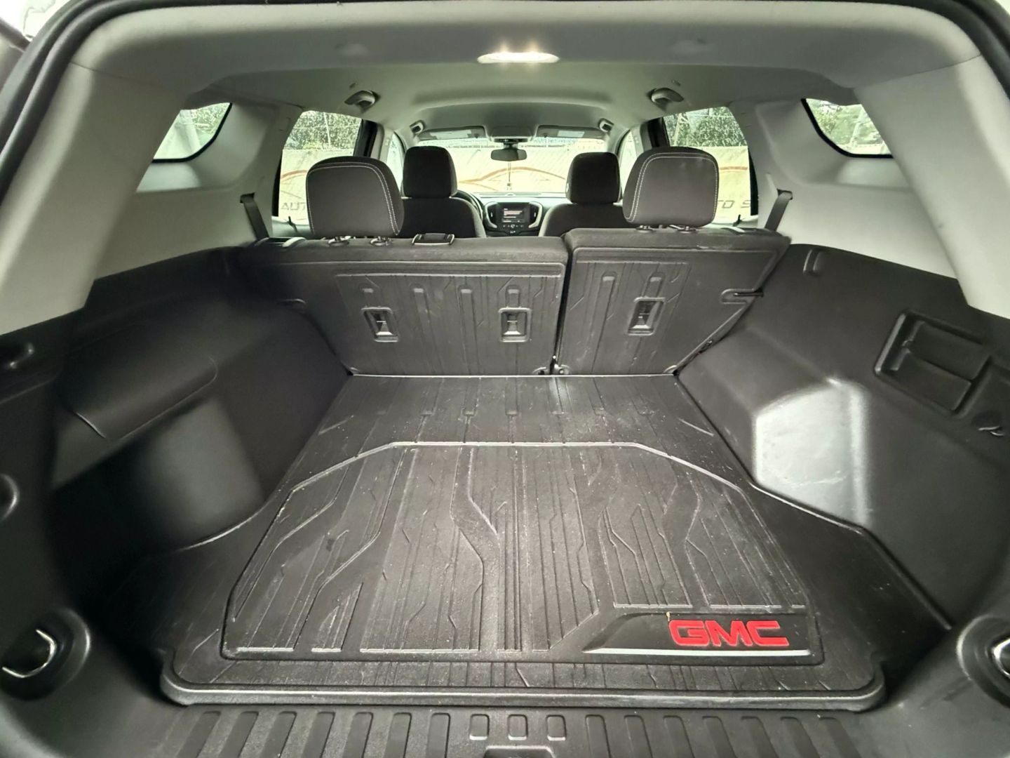 2022 Gmc Terrain - Image 20