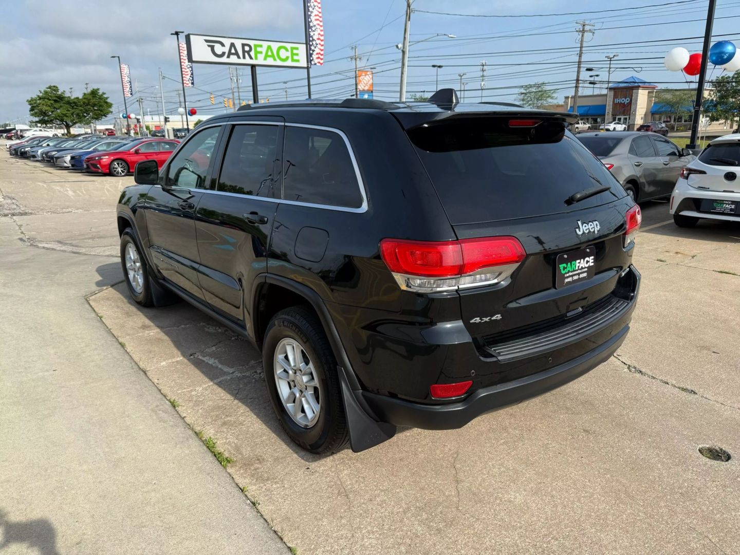 2018 Jeep Grand Cherokee - Image 7