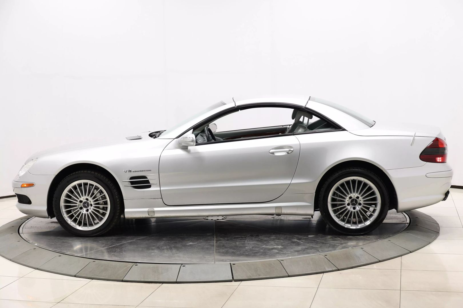 2004 Mercedes-benz Sl-class - Image 6