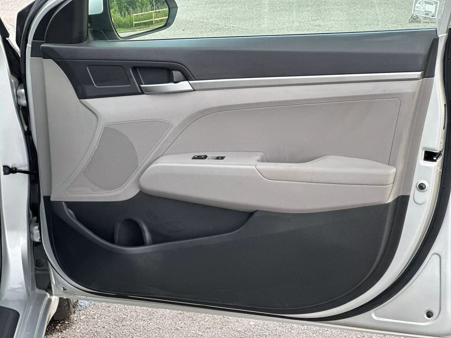 2019 HYUNDAI ELANTRA SEDAN 4-CYL, 2.0 LITER SE SEDAN 4D