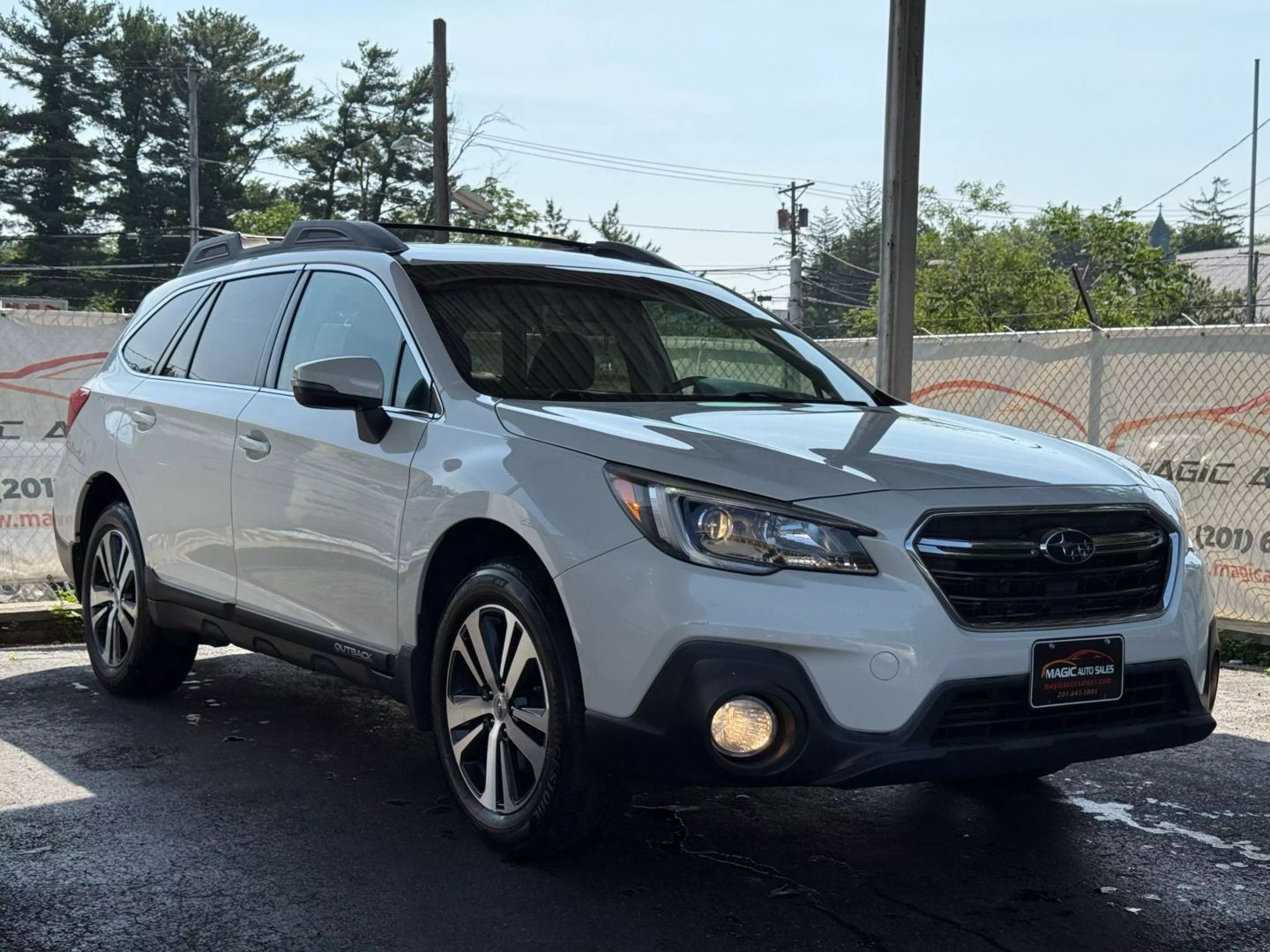 2018 Subaru Outback - Image 6