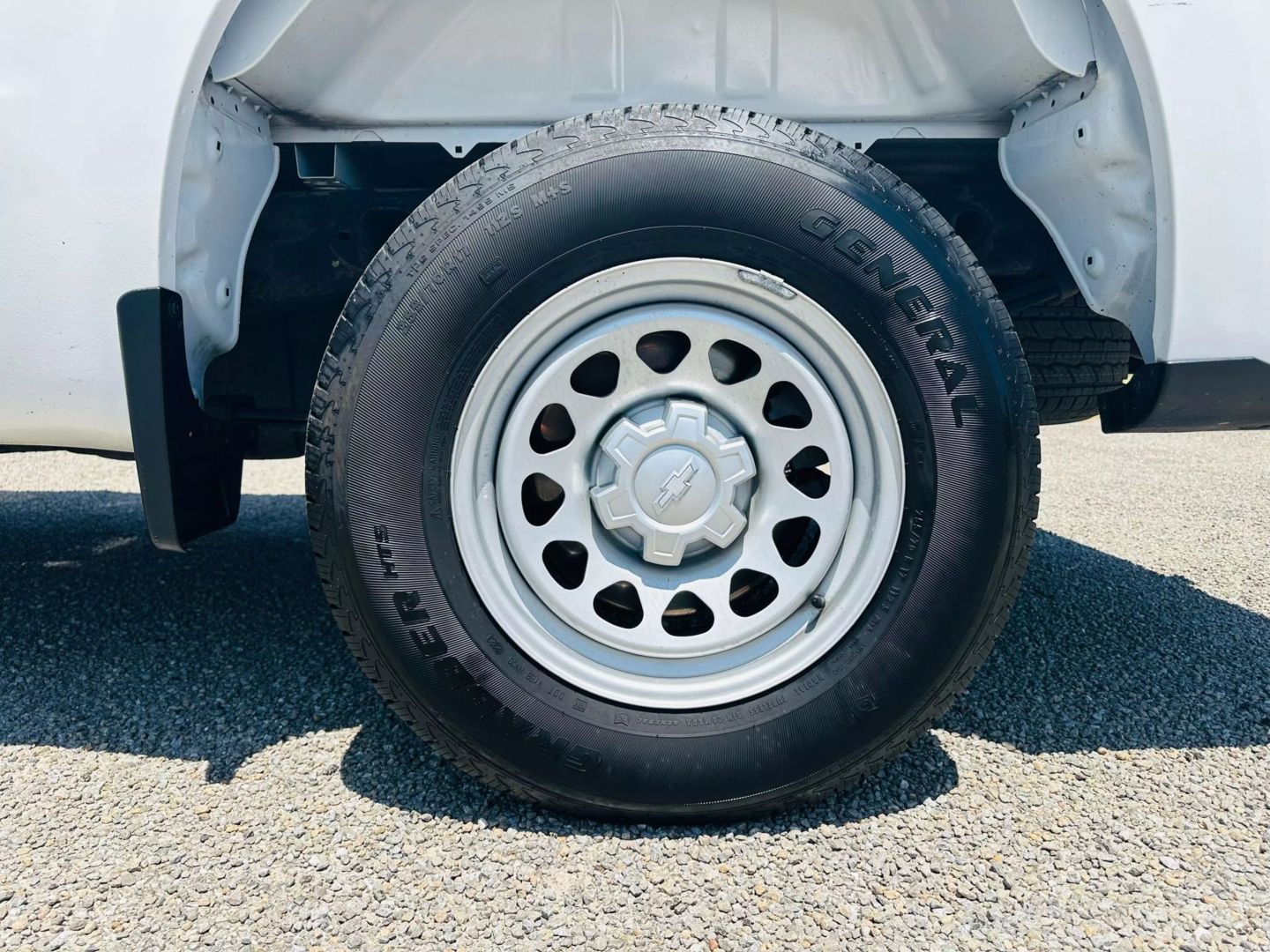 2022 Chevrolet Silverado 1500 Limited Regular Cab - Image 11