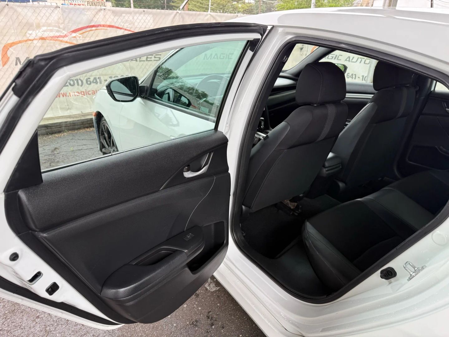 2021 Honda Civic - Image 17