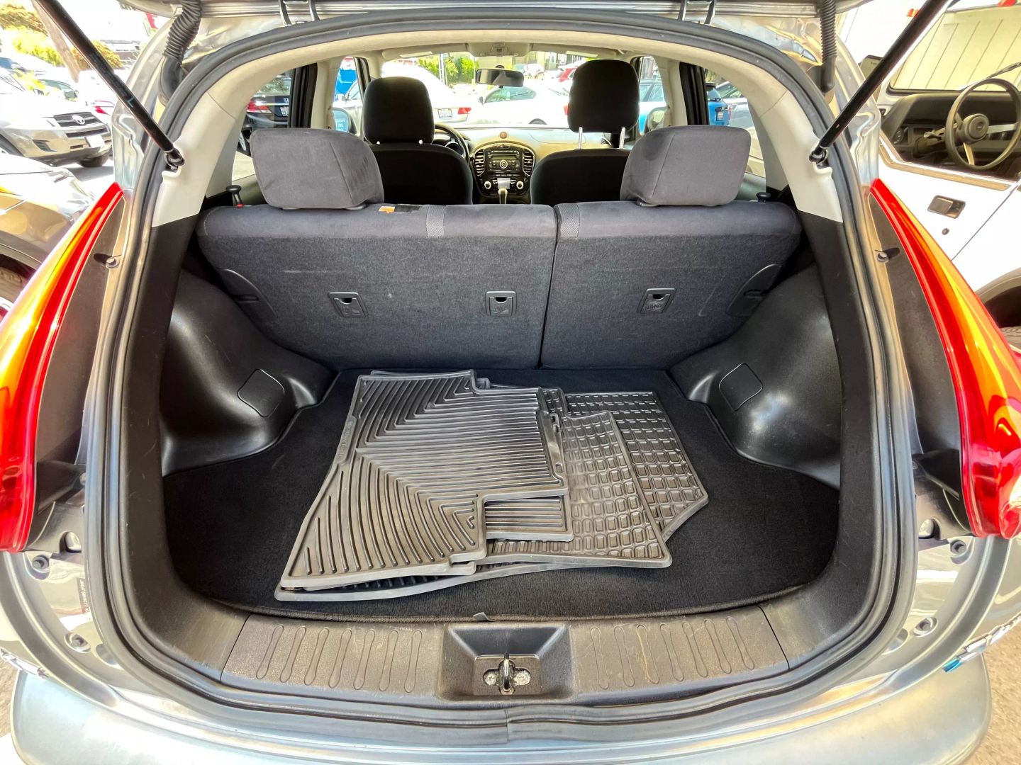 2012 Nissan Juke  Vin: Jn8af5mv6ct110290 Stock Id: 110290 - Image 21