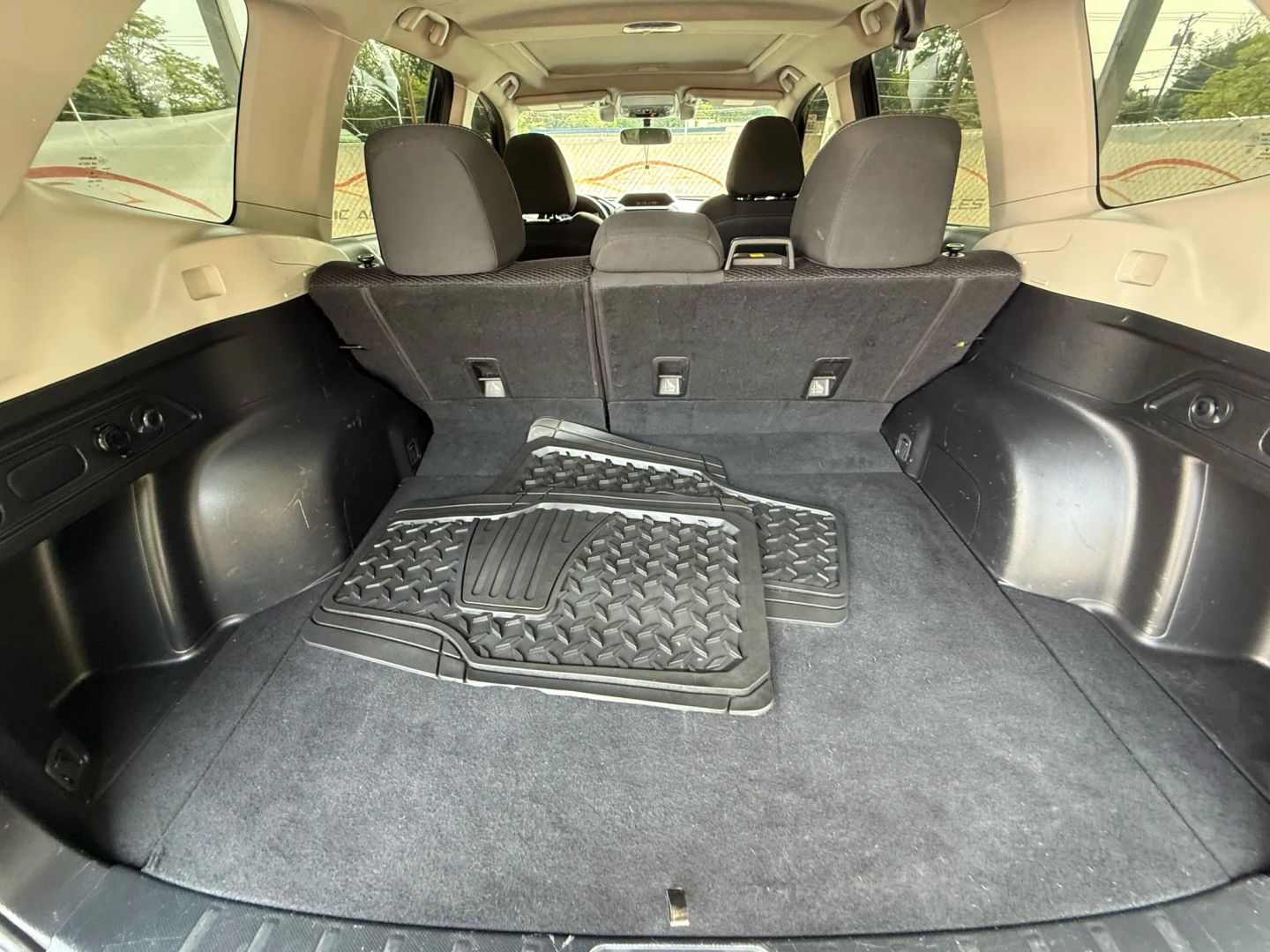 2020 Subaru Forester - Image 20