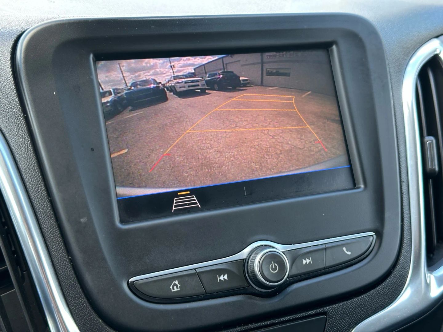 2021 Chevrolet Equinox - Image 31