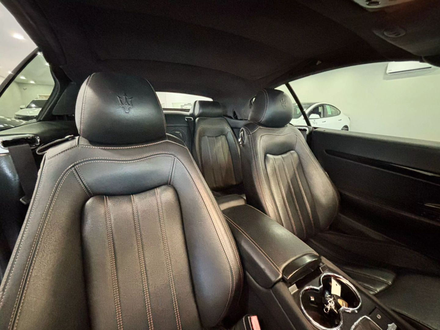 2010 Maserati Granturismo Convertible 2d - Image 29