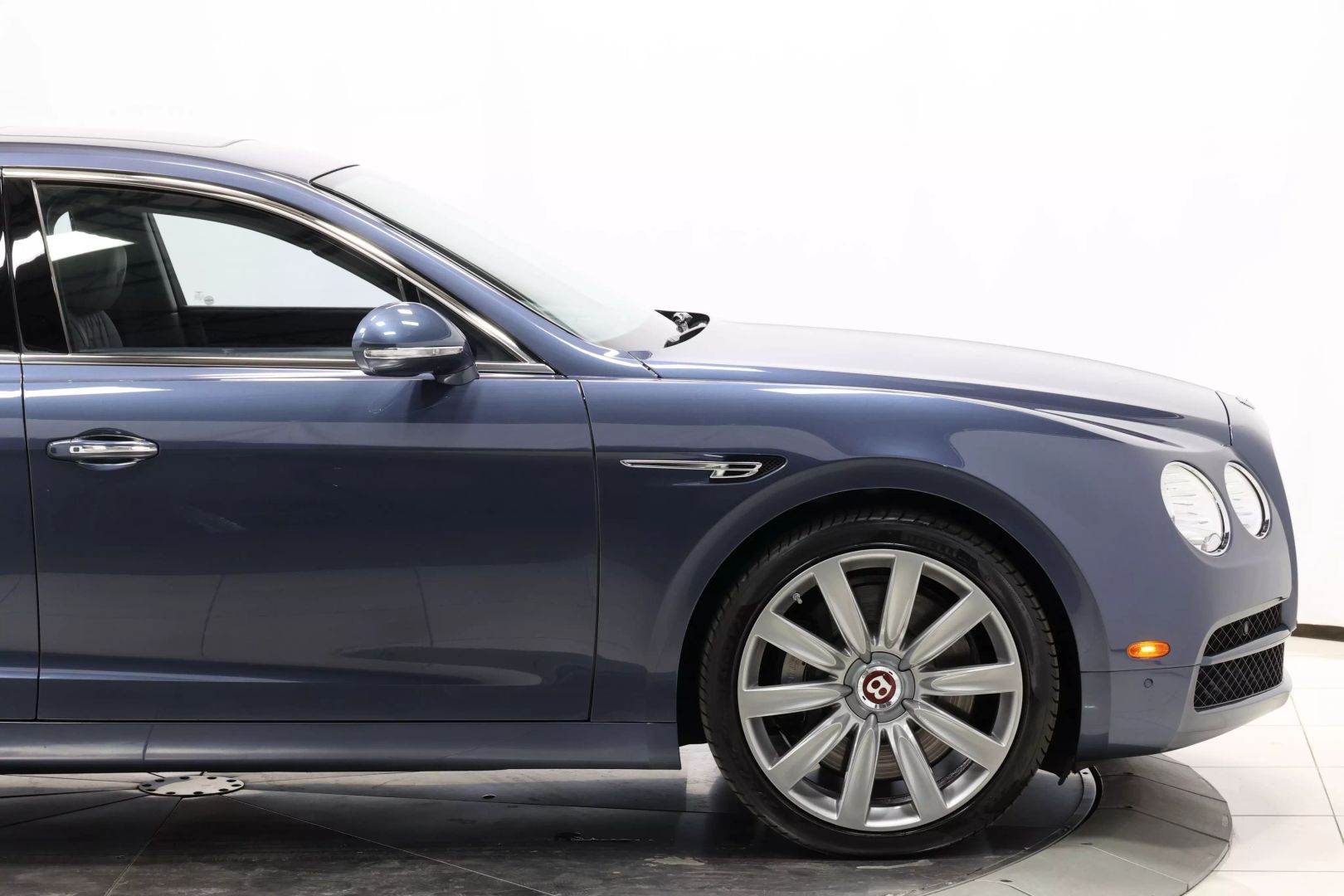 2016 Bentley Flying Spur - Image 65