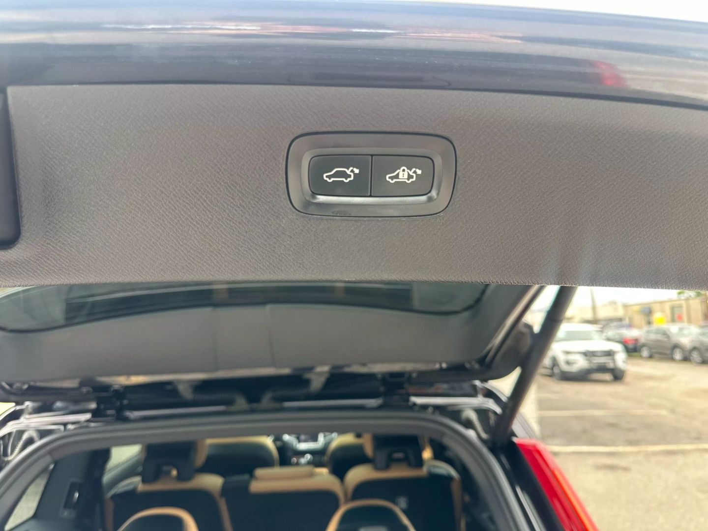 2017 Volvo Xc90 - Image 26