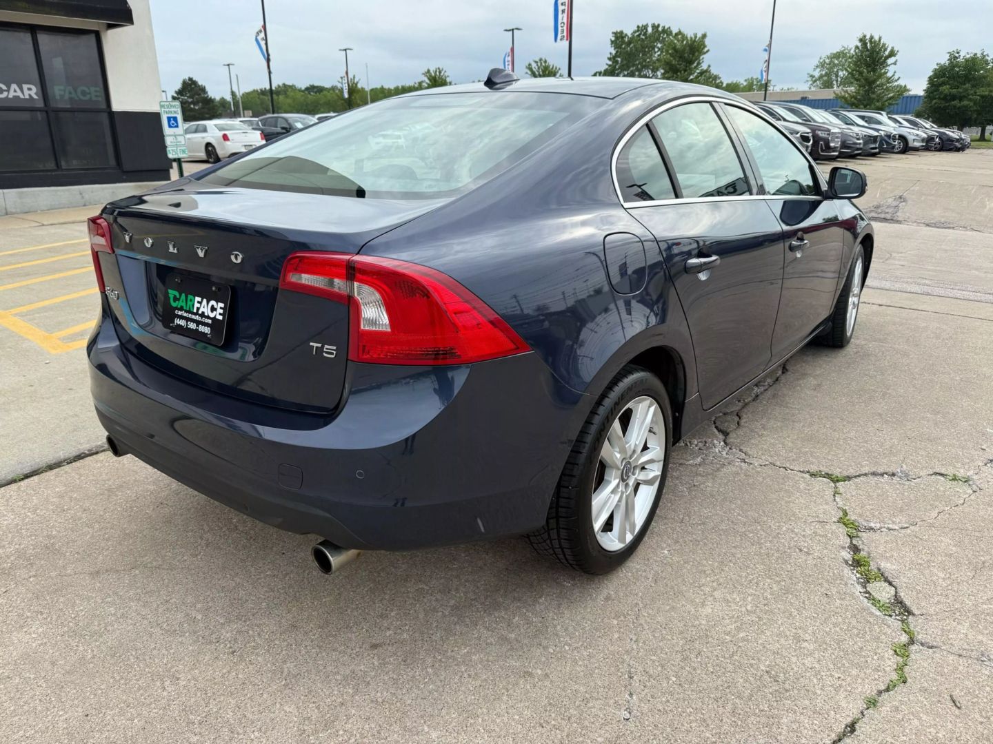 2013 Volvo S60 - Image 11