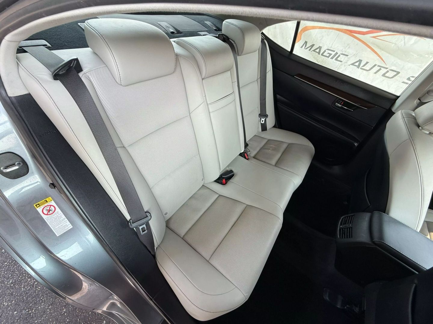 2014 Lexus Es - Image 23