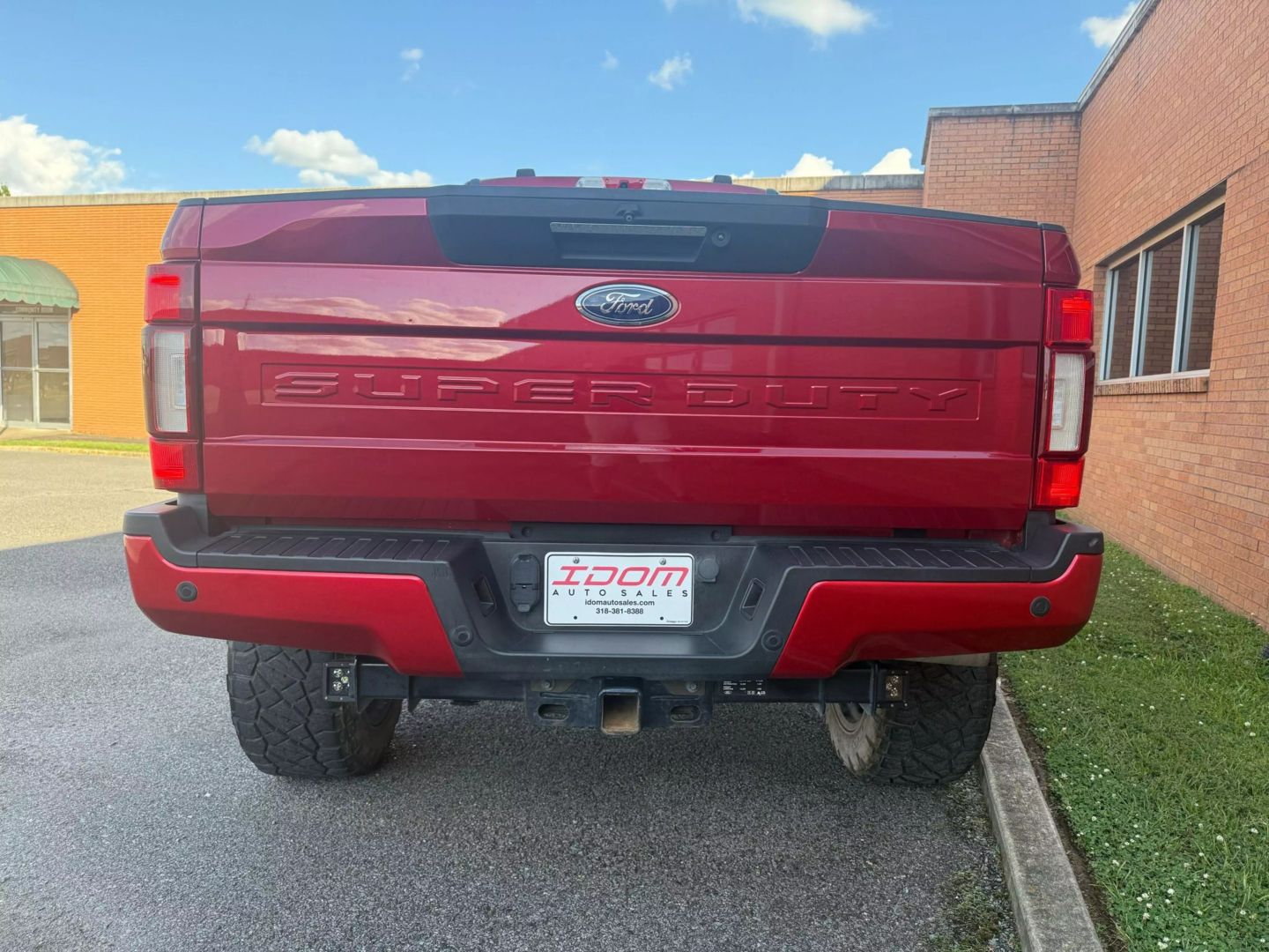 2020 Ford F250 Super Duty Crew Cab - Image 6