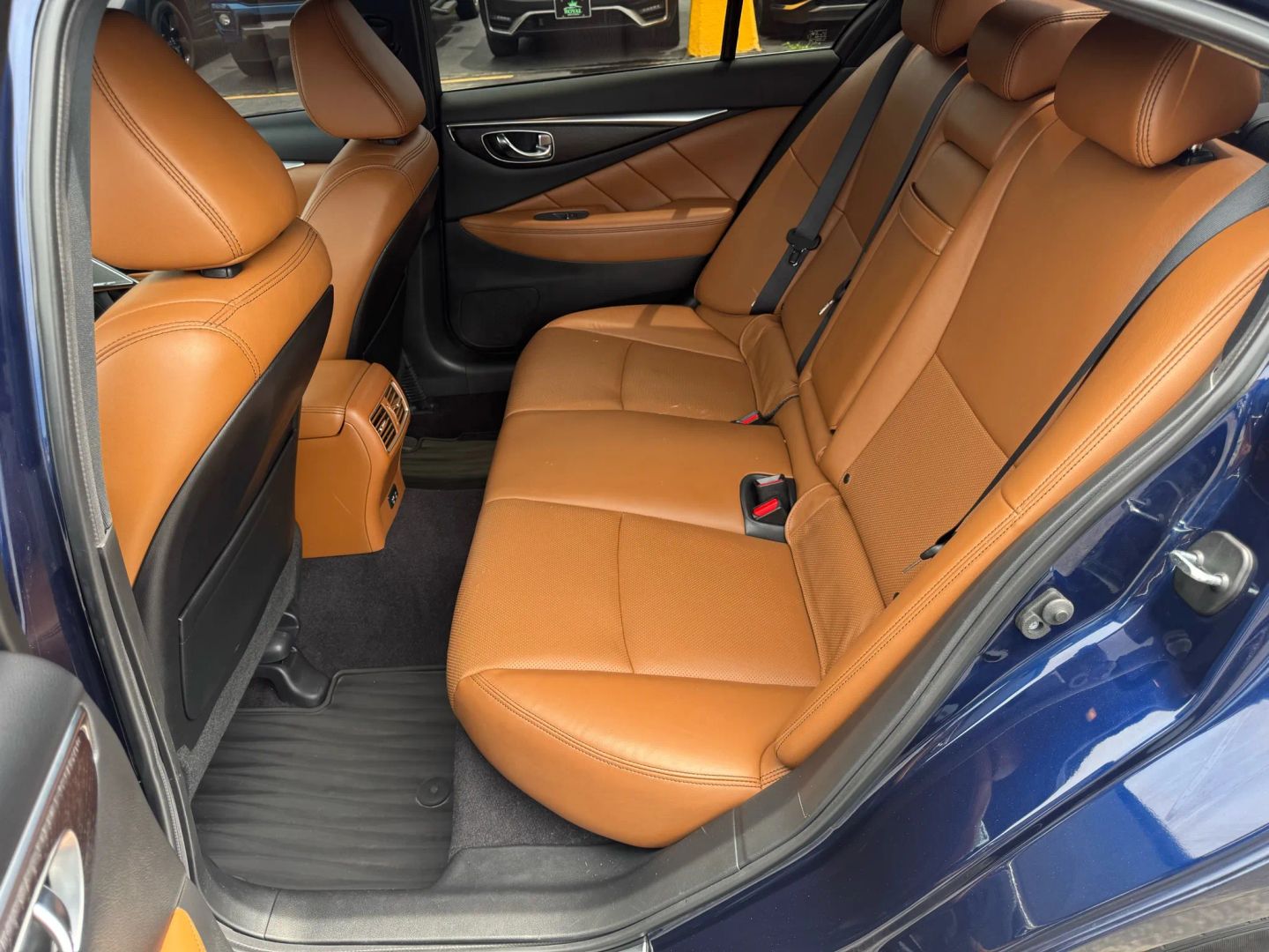 2021 Infiniti Q50 - Image 16