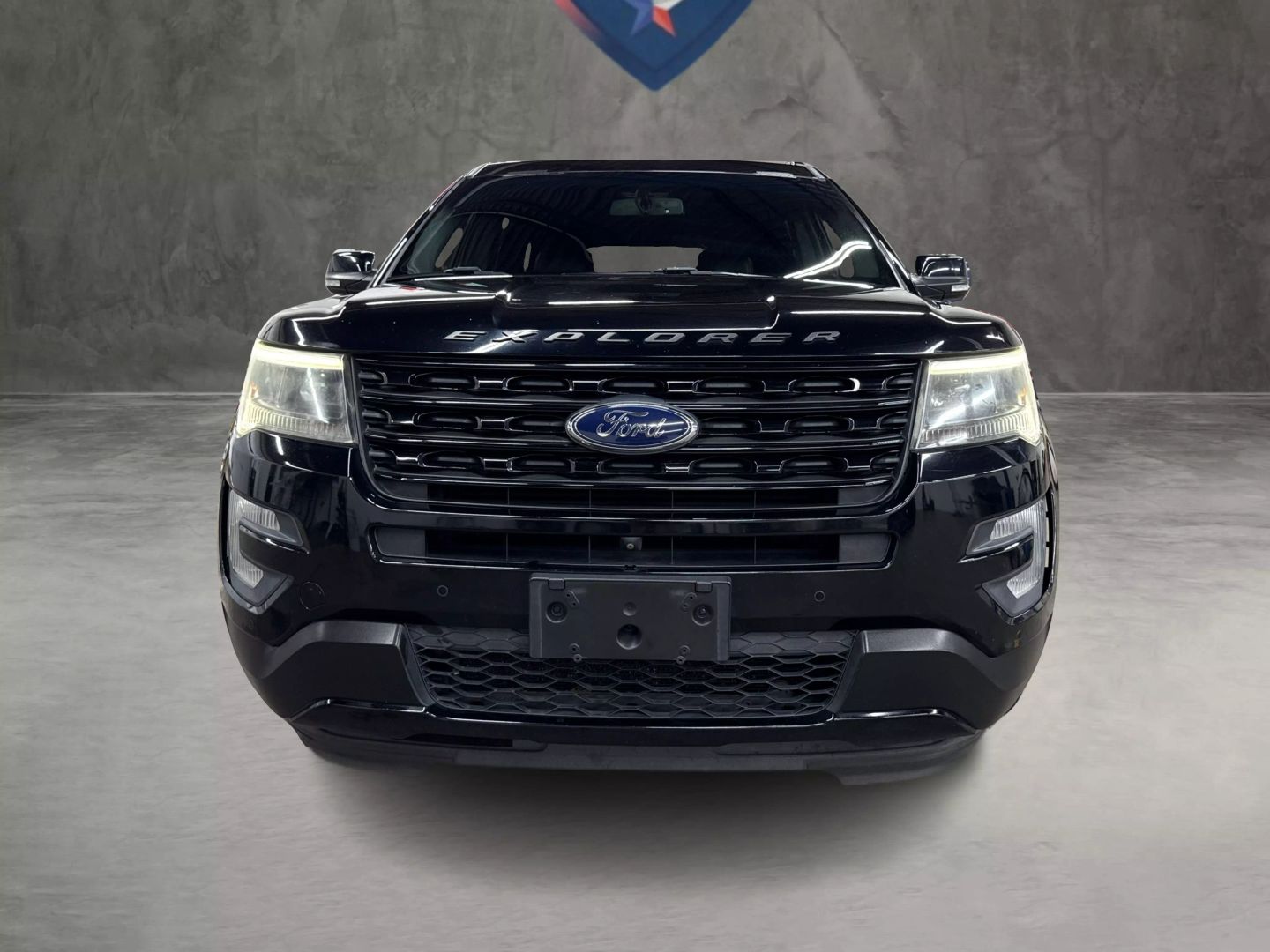 2016 Ford Explorer - Image 13