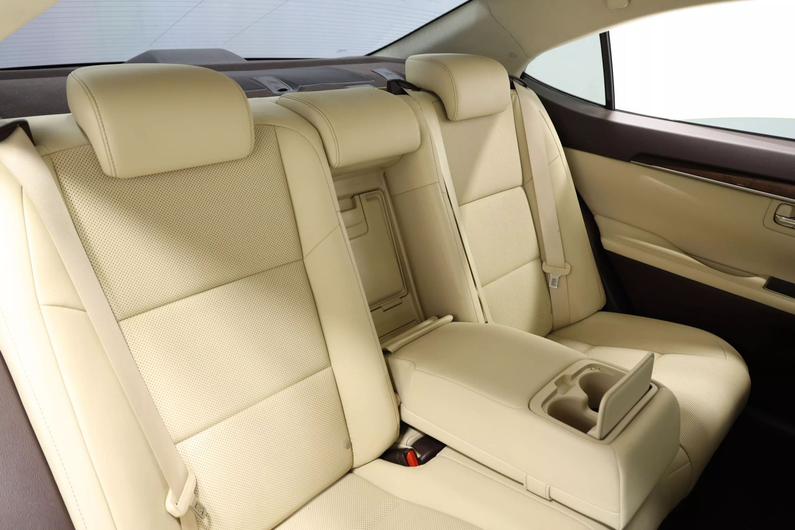 2016 Lexus Es - Image 76