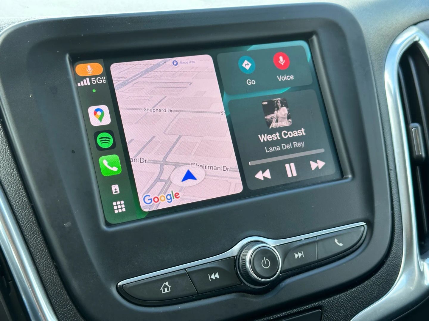 2021 Chevrolet Equinox - Image 33