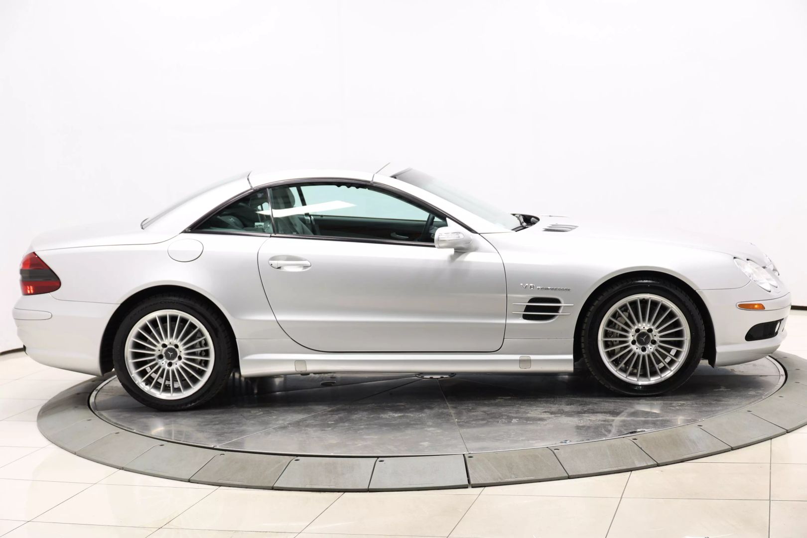 2004 Mercedes-benz Sl-class - Image 98