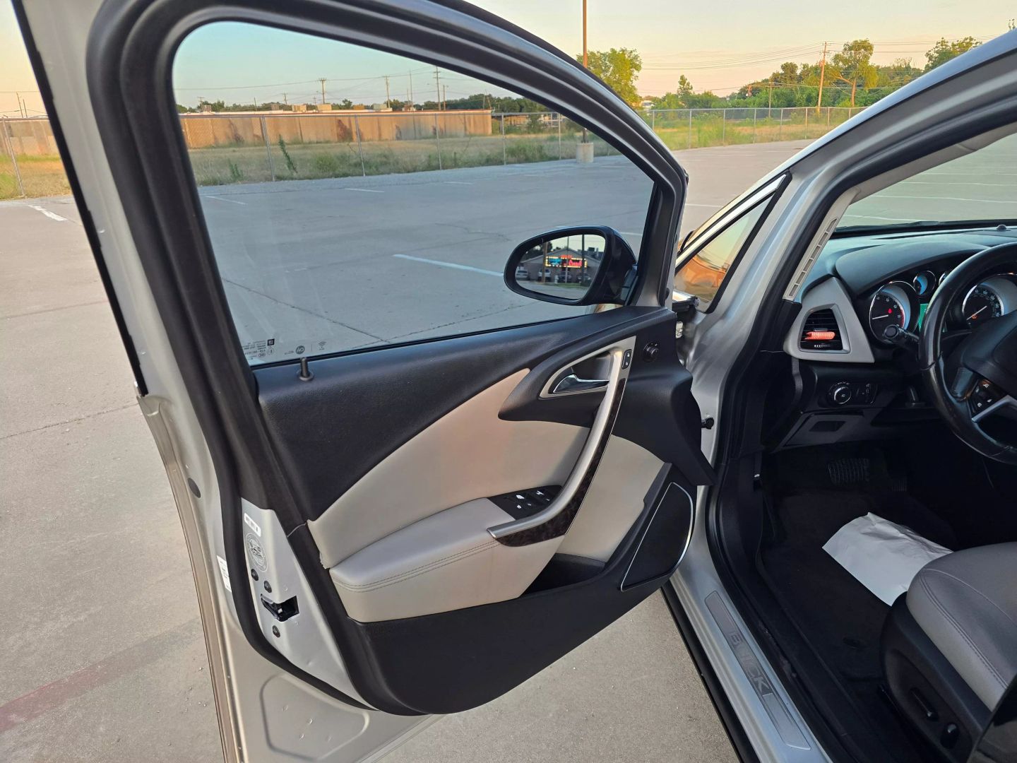 2017 Buick Verano - Image 9