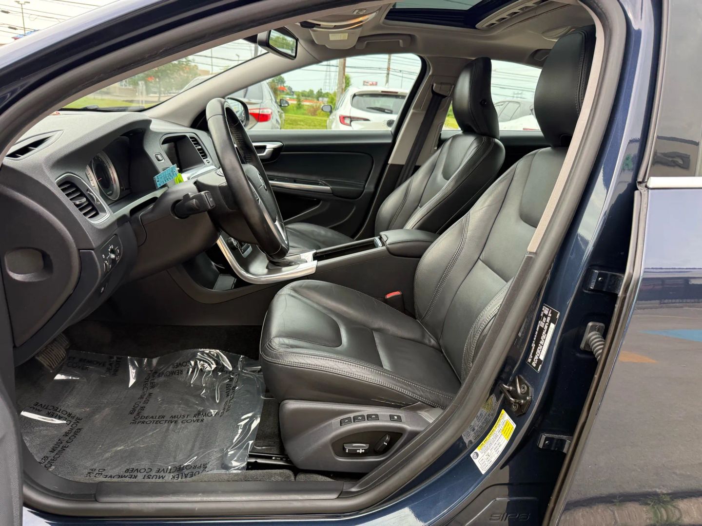 2013 Volvo S60 - Image 14