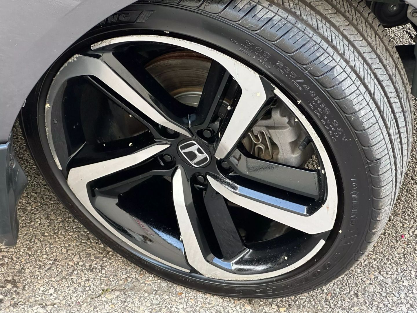 2018 Honda Accord - Image 41