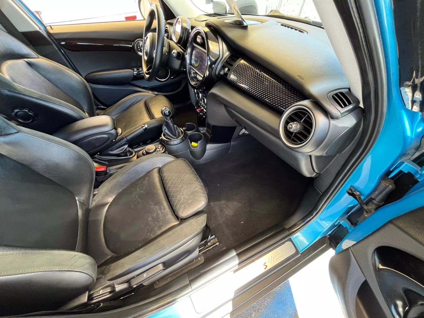 2015 Mini Hardtop 4 Door  Vin: Wmwxu3c5xf2b61951 Stock Id: B61951 - Image 12