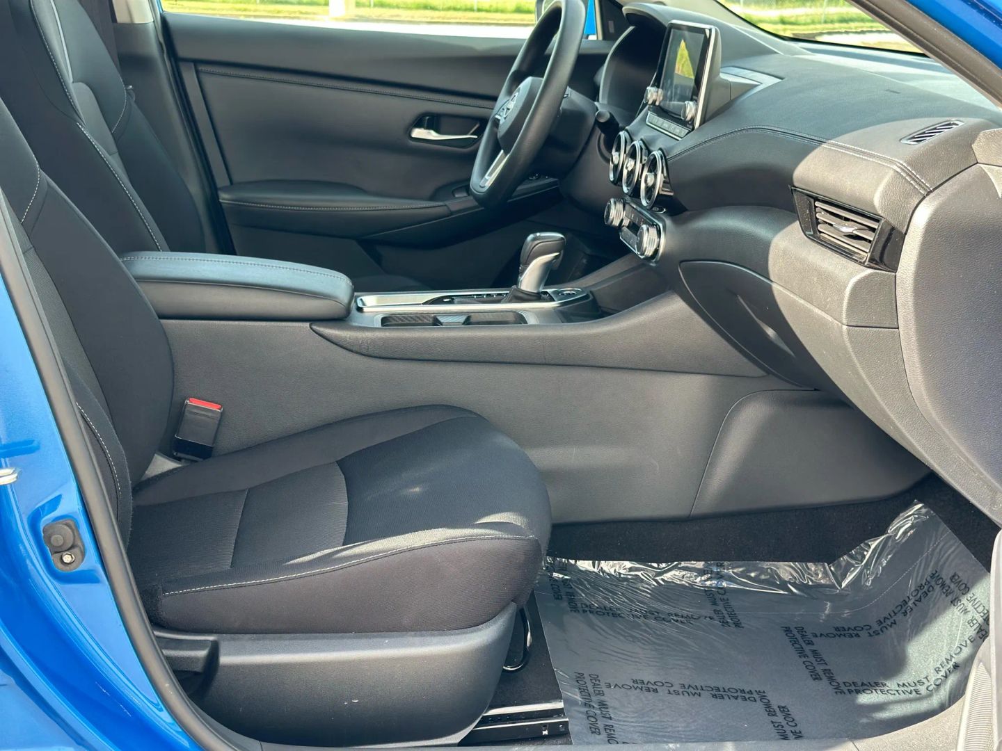 2024 NISSAN SENTRA SEDAN 4-CYL, 2.0 LITER SV SEDAN 4D