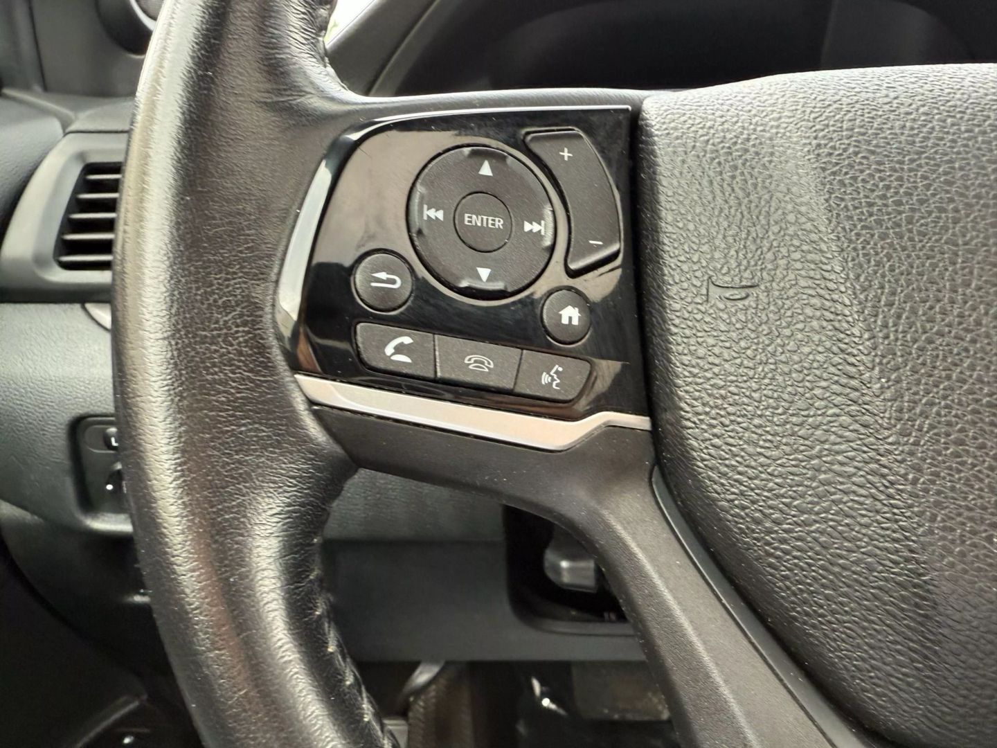 2021 Honda Passport - Image 27