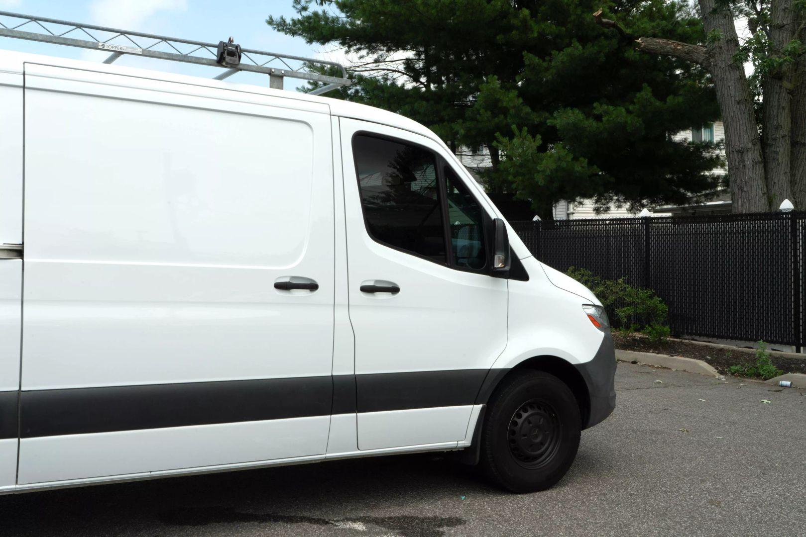 2021 Mercedes-benz Sprinter 2500 Crew - Image 12
