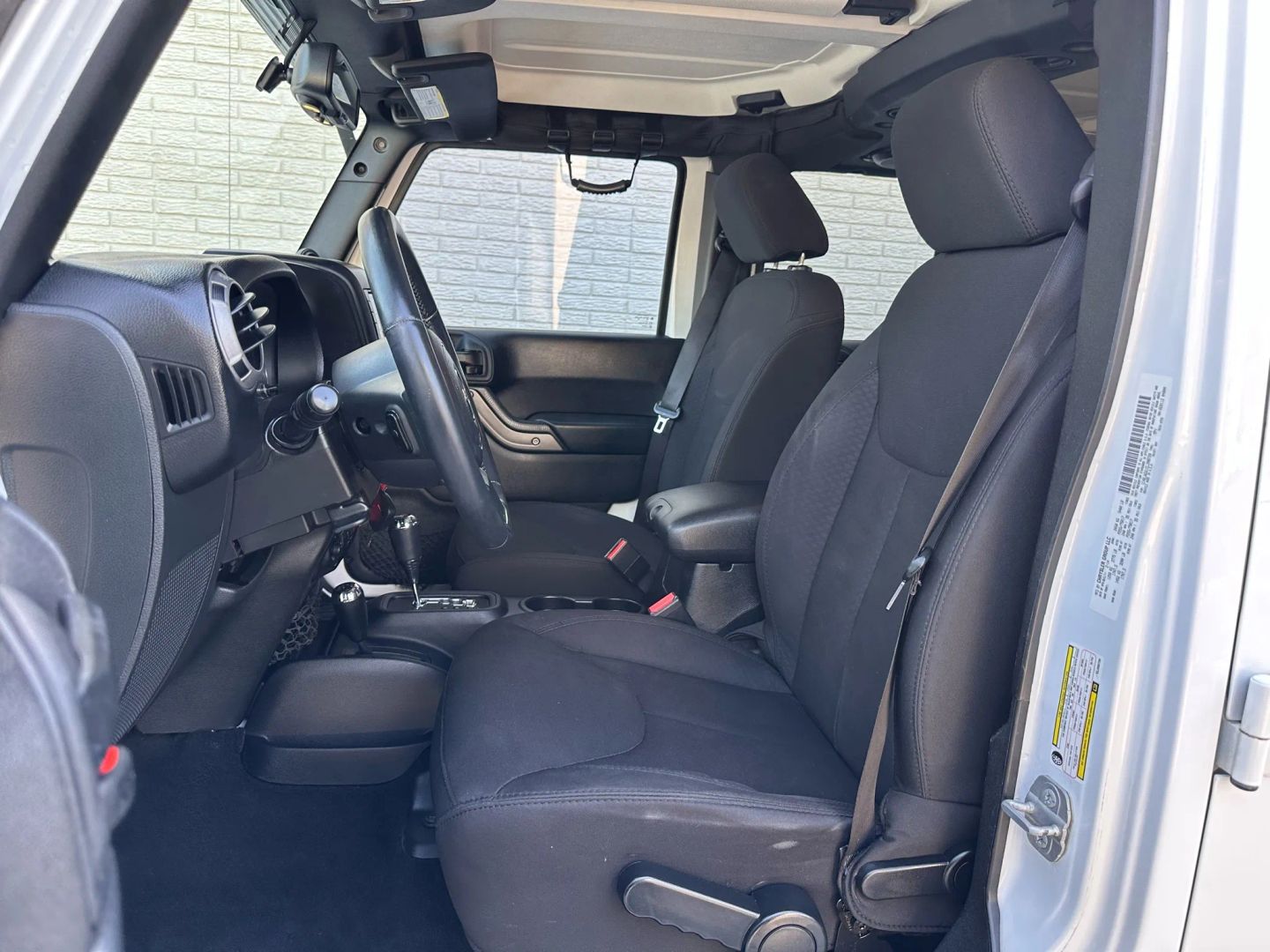 2014 Jeep Wrangler - Image 14