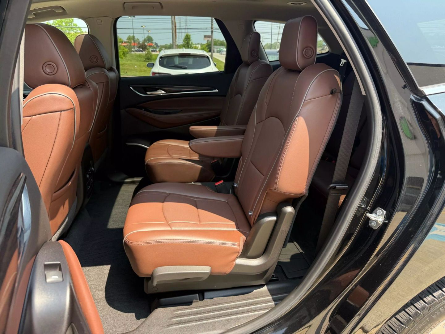 2018 Buick Enclave - Image 22