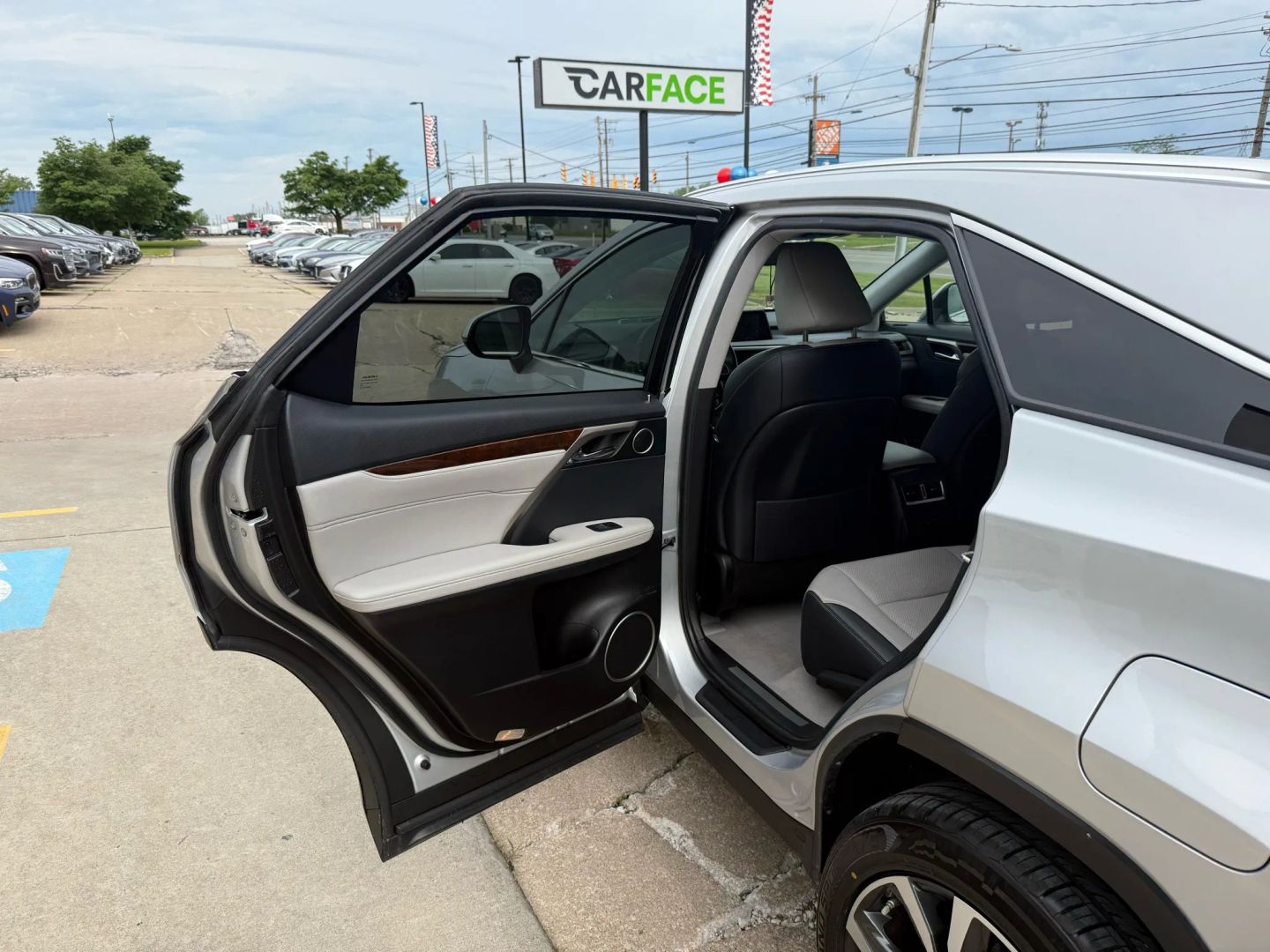 2019 Lexus Rx - Image 21