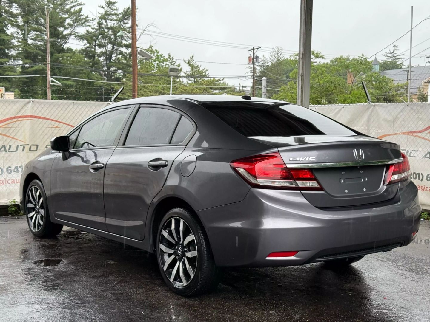 2015 Honda Civic - Image 11