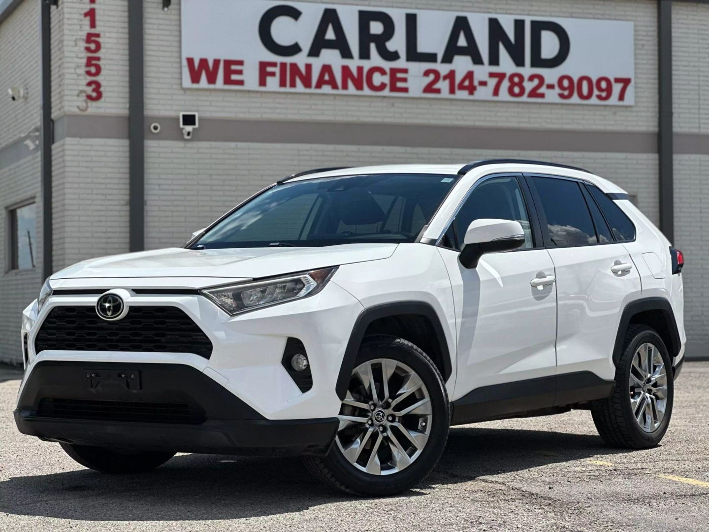 2019 Toyota Rav4 - Image 1