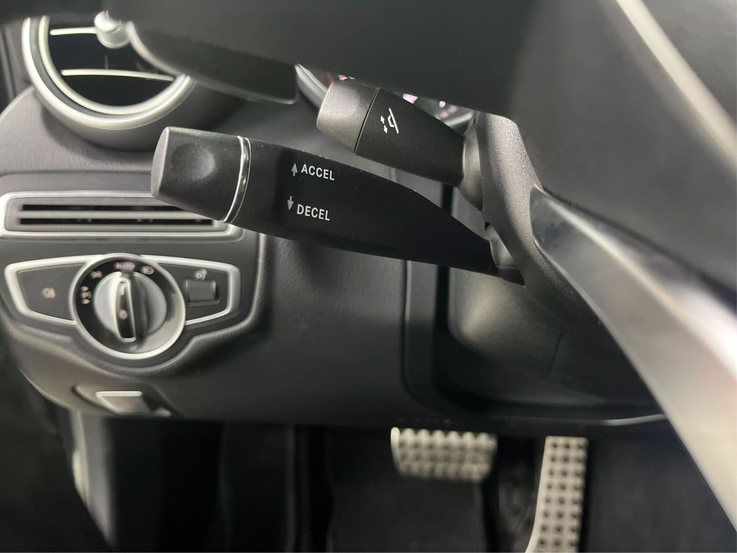 2017 Mercedes-benz C-class - Image 31