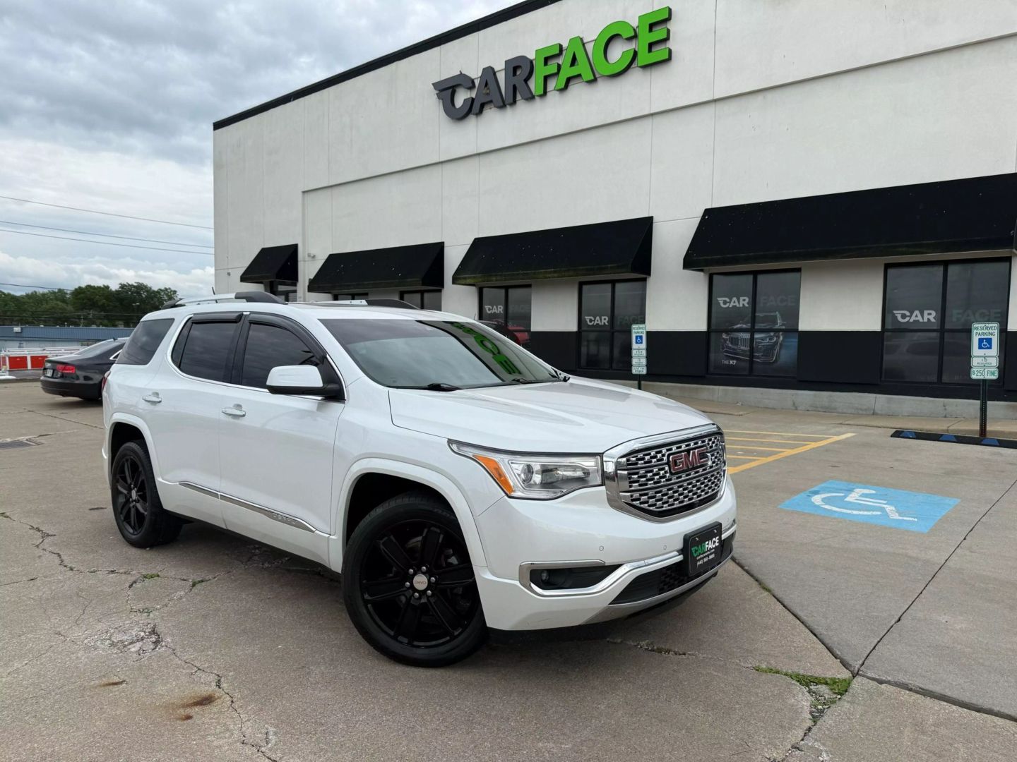 2017 Gmc Acadia - Image 1