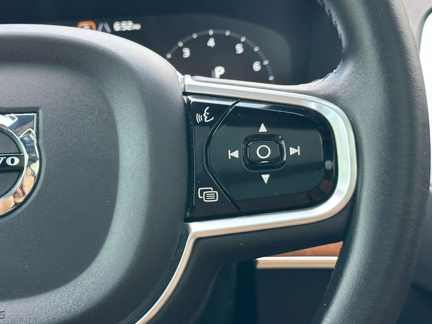 2017 Volvo Xc90 - Image 31