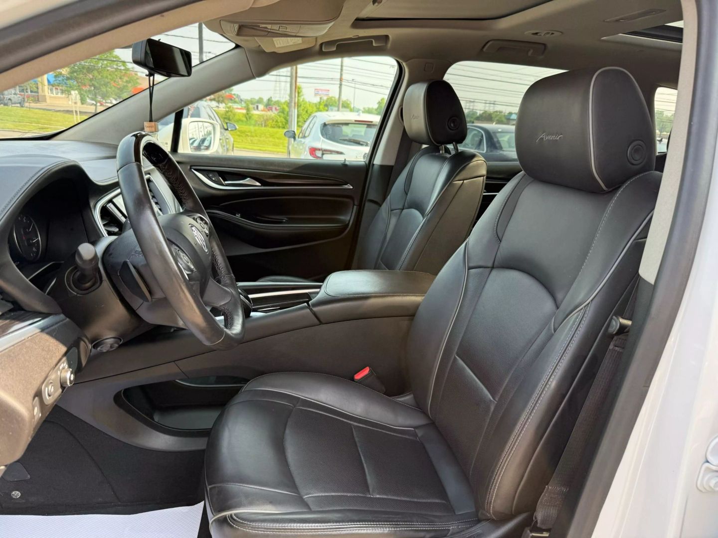 2020 Buick Enclave - Image 19