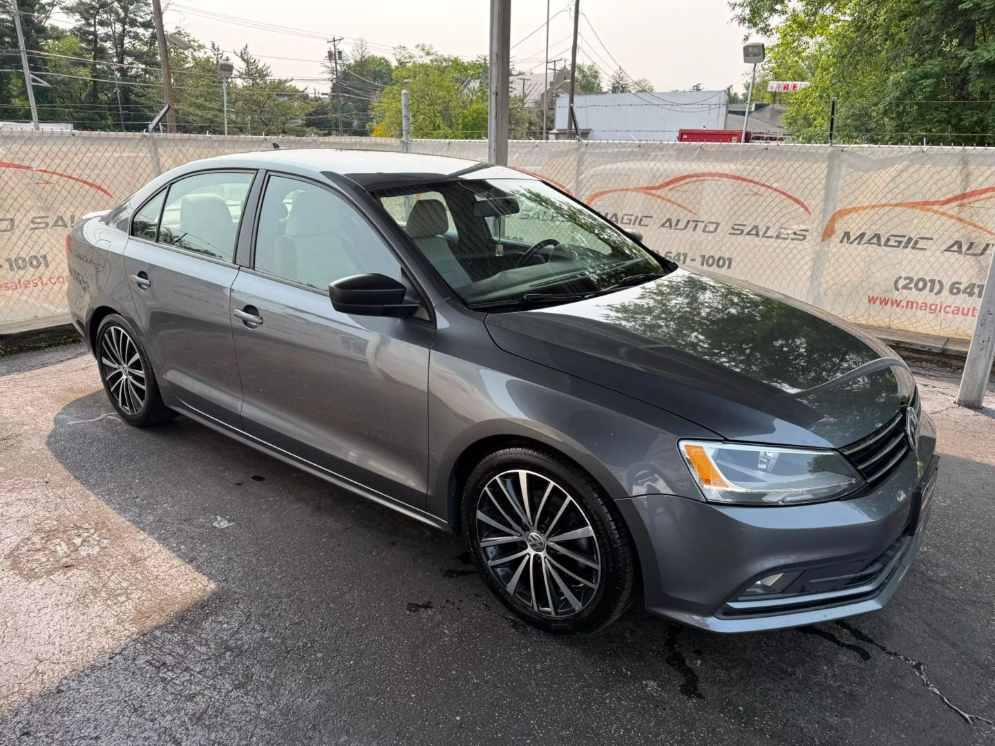 2015 Volkswagen Jetta - Image 7