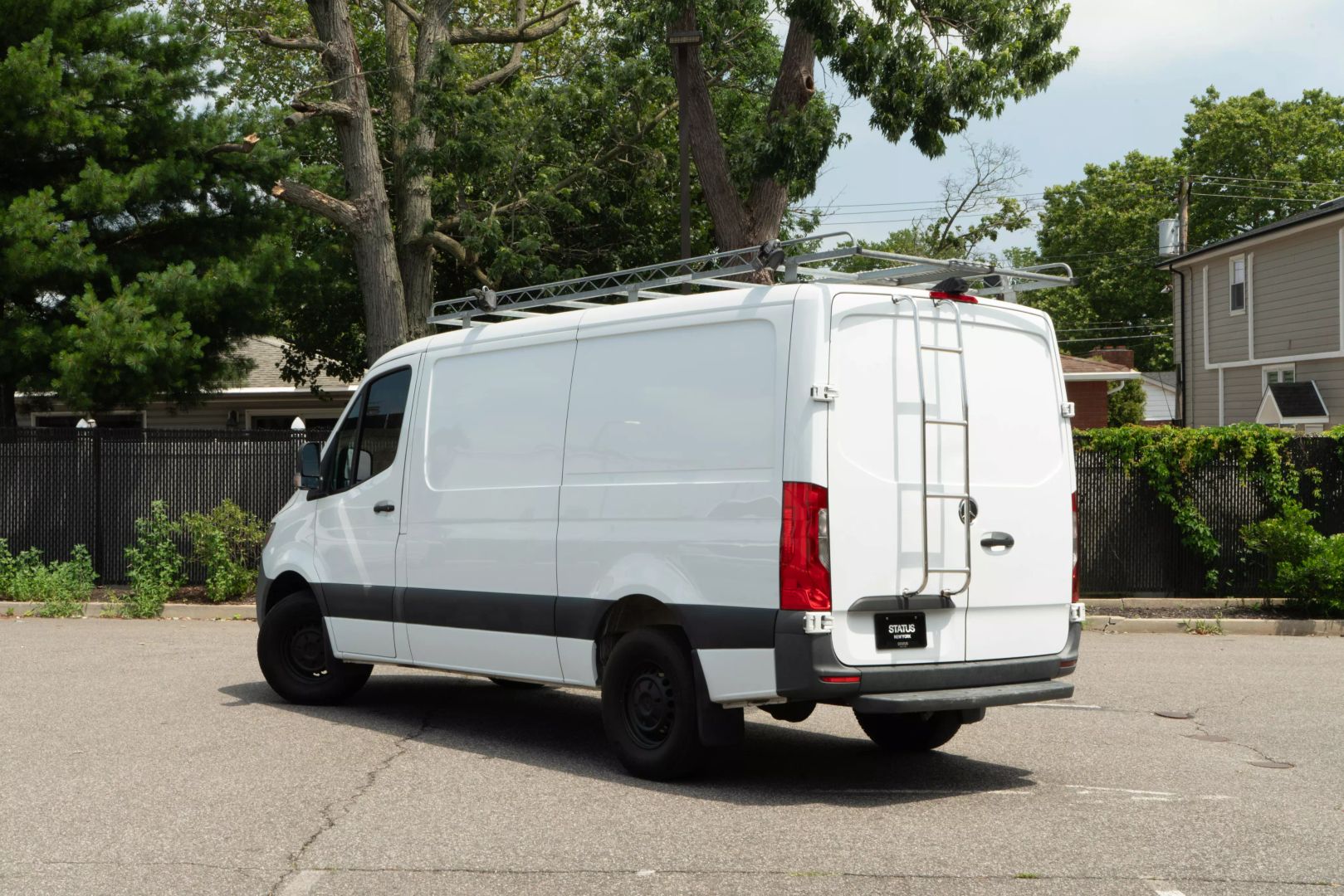 2021 Mercedes-benz Sprinter 2500 Crew - Image 25