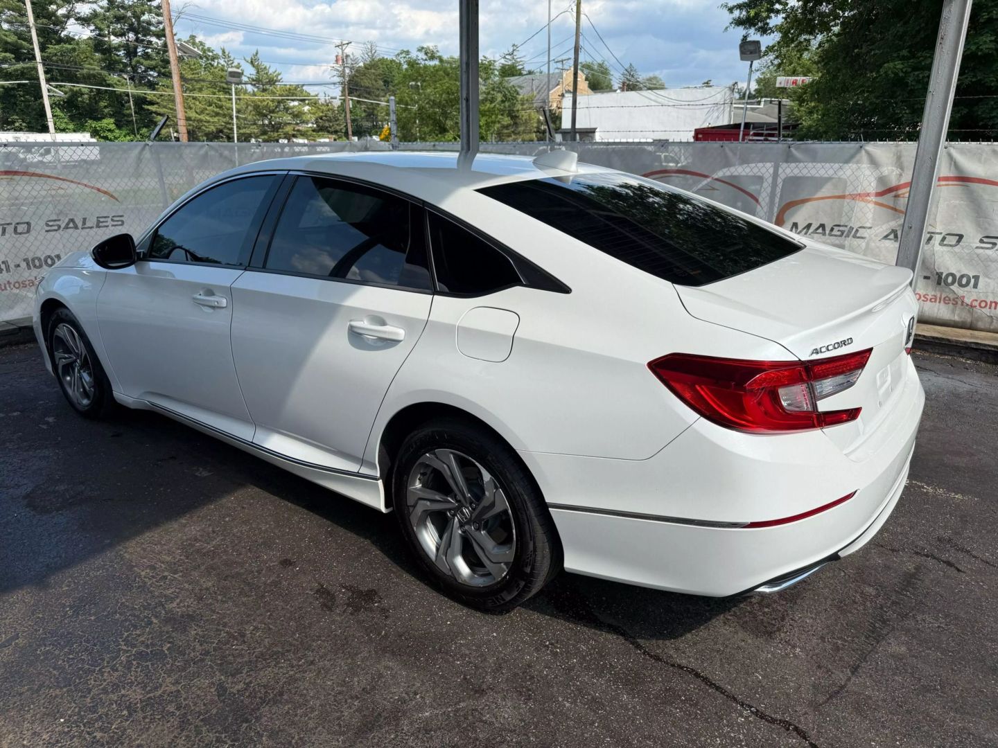 2018 Honda Accord - Image 12