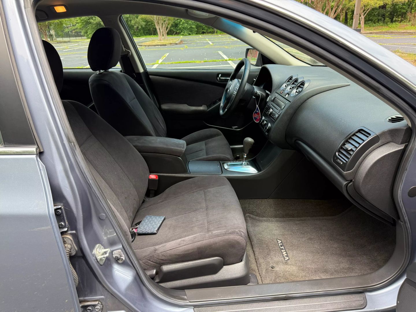 2011 Nissan Altima - Image 15