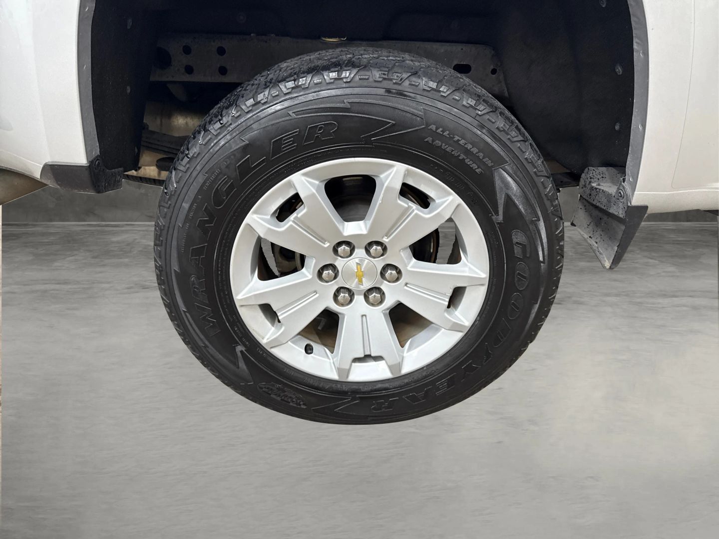 2018 Chevrolet Colorado Crew Cab - Image 14
