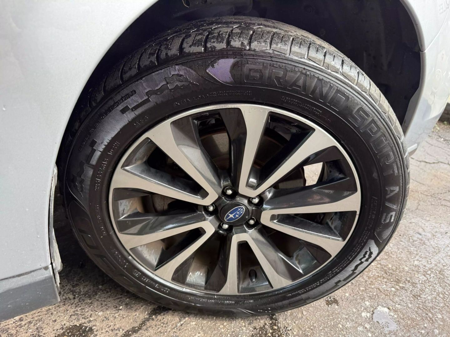2017 Subaru Forester - Image 50