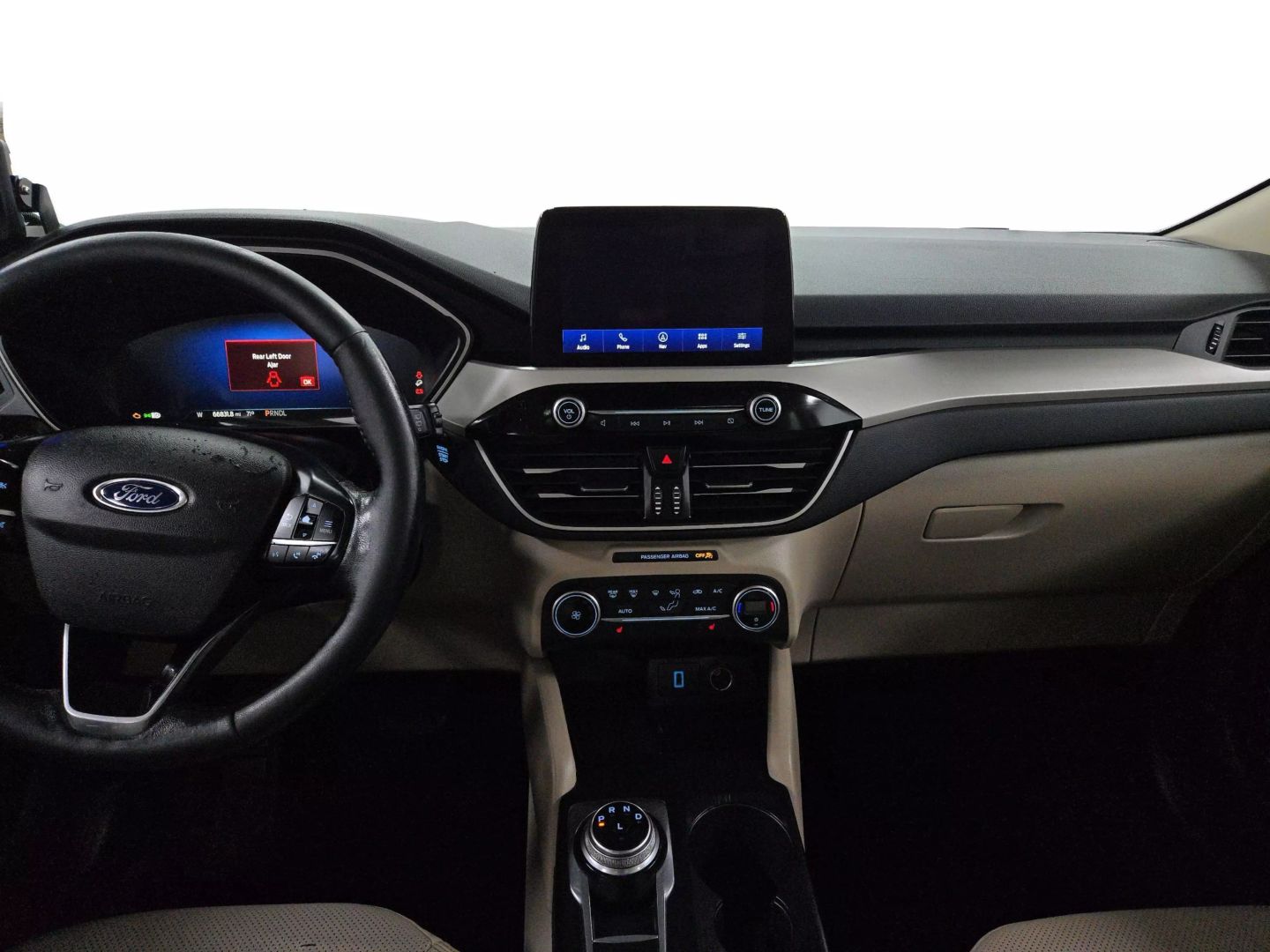 2020 Ford Escape - Image 14