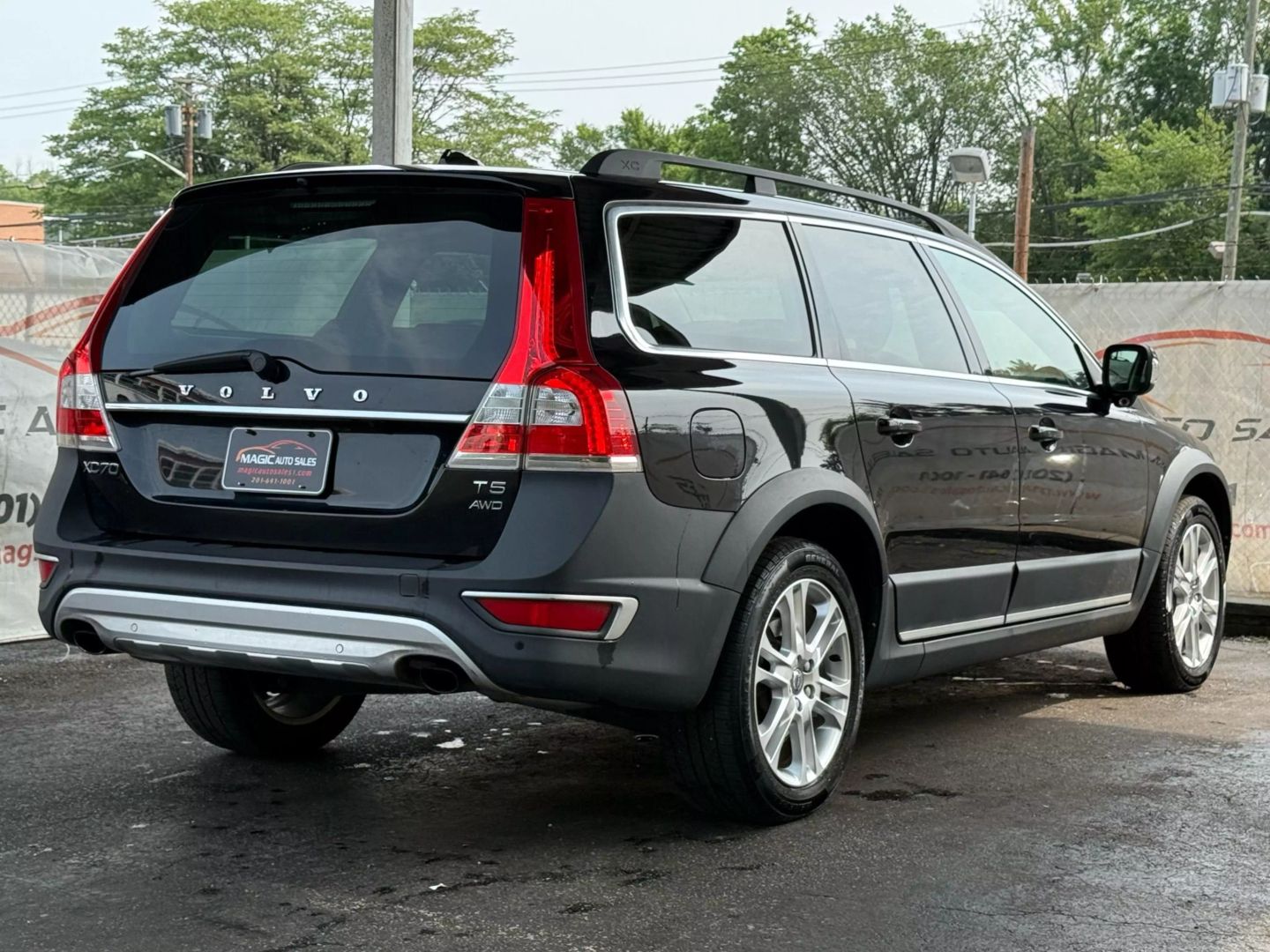 2016 Volvo Xc70 - Image 11