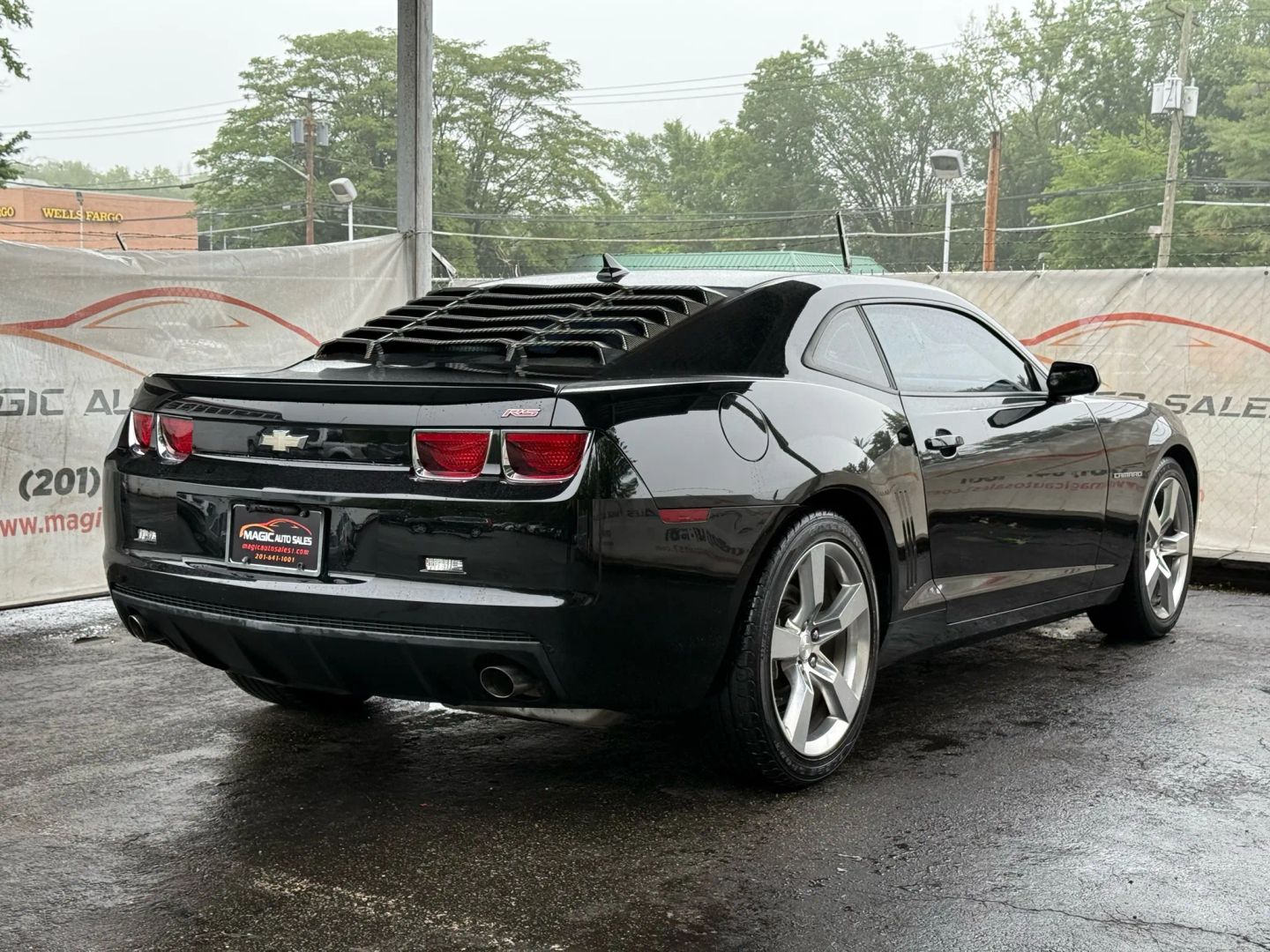 2012 Chevrolet Camaro - Image 11