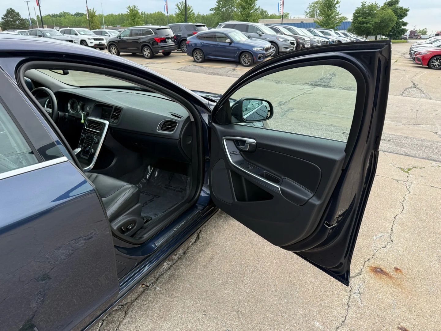 2013 Volvo S60 - Image 20
