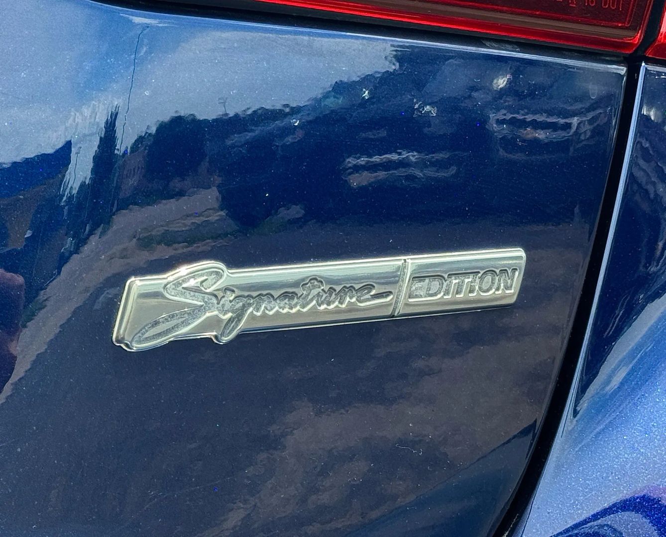 2021 Infiniti Q50 - Image 13