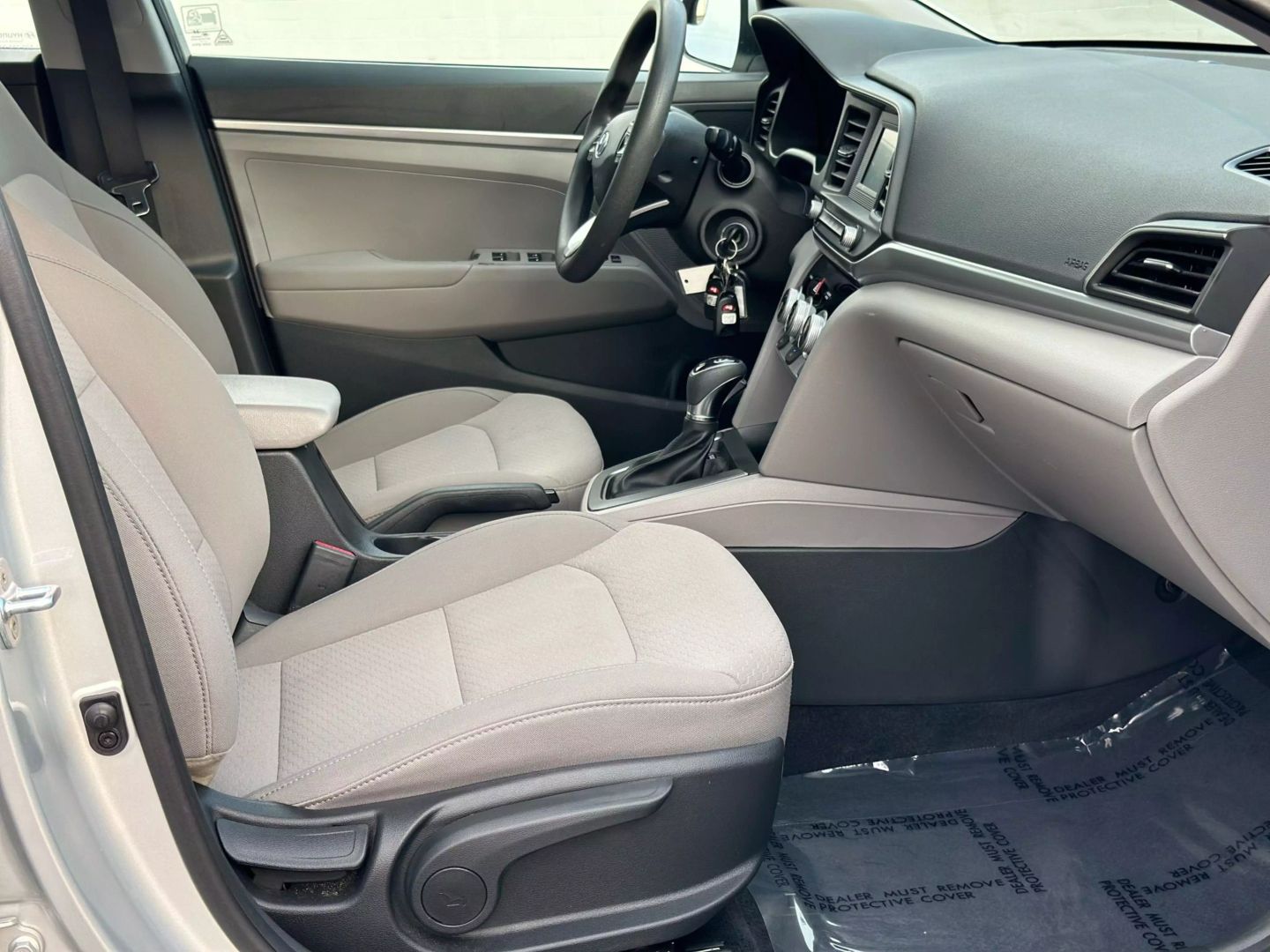 2019 HYUNDAI ELANTRA SEDAN 4-CYL, 2.0 LITER SE SEDAN 4D