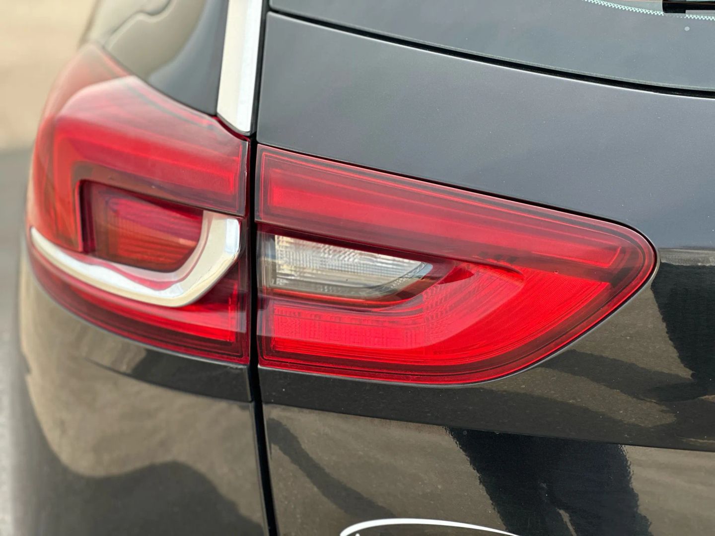 2018 BUICK REGAL TOURX WAGON 4-CYL, TURBO, 2.0 LITER PREFERRED WAGON 4D
